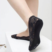 Women's Cotton Lace Antiskid Invisible Liner Low Cut Socks  J4U66