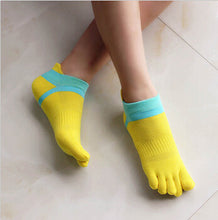 s Women Men Five Finger Boat Socks Toe Socks Cotton Absorb Sweat Deodorant Five Finger Casual Socks J4U66