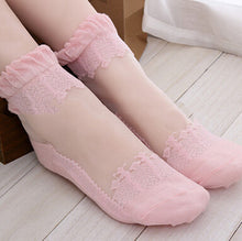 Women Lace Ruffle Ankle Sock Soft Comfy Sheer Silk Cotton Elastic Mesh Knit Frill Trim Transparent Ankle Socks J4U66
