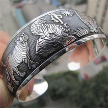 Vintage Tibetan Tibet Silver Totem White Tiger Bracelets Nearround Metal Animal Cuff Bangles Women Jewelry J4U66