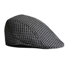 Plaid Flat Hats Beret for Men Women Warm Caps Beret Hat J4U66