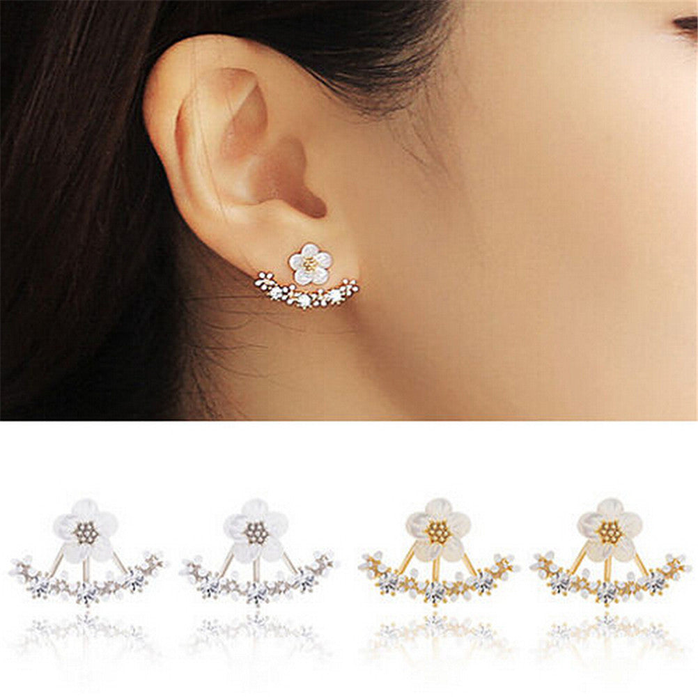 Korean Style Small Flower Daisy Piercing Stud Earrings For Women Rhinestone Elegant Silver Earings Jewelry J4U66