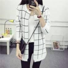 Lady Long Knitted Cardigan Coat Heart Plaid Pattern Round Collar Jacket Warm Sweaters J4U66