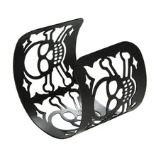 Punky Style Hollow Cuff Retro Braid Big Black Metal Bangles For Women Men Charm vintage Wide Bracelet J4U66