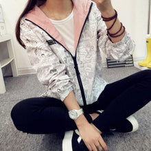 Fashion Women Bomber Basic Jacket Pocket Zipper Hooded Two Side Wear Coat Cartoon Print Outwear Loose Plus Size J4U66