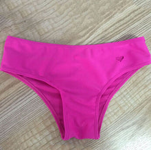 Black Women Panties Sexy Heart Cut-Out T-Back Thong Bottom G-String Panties  J4U66