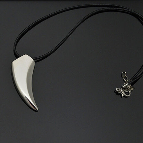 Brave Men's Necklace Stainless Steel Wolf Tooth Necklace Animal Pendant Necklaces Jewelry Gift J4U66