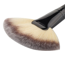 New Pro Fan Shape Blush Make Up Brushes Tool Face Powder Soft Foundation Blending Cosmetic Brusher Pincel Maquiagem J4U66
