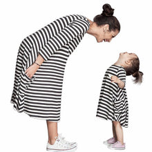 Family Matching OutfitsMother Black And White Striped Dress Casual Family Clothes Women Dress J4U66