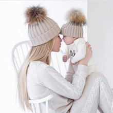 2pcss Baby & Mother Knitted Cotton Hat Family Boy Girl Toddler Adult Cute Crochet Beanies Fur Ball Kids Hats for Caps J4U66