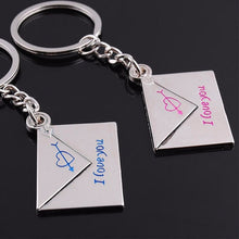 2pcs Lover's Keyrings Envelope "I love you" Engraved Cupid's Arrow Heart Keychains J4U66
