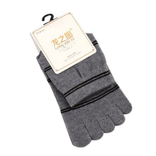 men socks middle tube stripe five finger toe breathable socks J4U66
