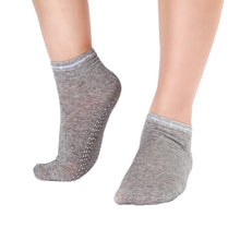 womens fitness pilates socks colorful non slip massage toe durable dance ankle grip exercise printed letter socks J4U66