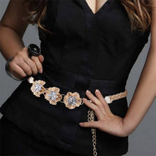 all match sweet metal 3 and 5 flowers women skirt decorated belly chains body jewelry chain J4U66