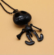 Femal Vintage Jewelry Big Eyes UFO Alien Skull Head Pendants Long Sweater Chain Necklaces for Women J4U66