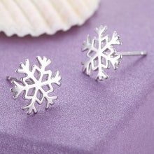 For Women Jewelry Gifts Xmas Hotsale Hollowed Snowflake Earrings Silver Stud Earrings J4U66