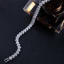 For Women Style Silver Plated Bracelets Bangles Roman Shiny CZ Diamond Heart Shape Chain Bracelets J4U66