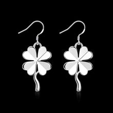 lovely silver plated earring four leaf clover earcuff oso J4U66