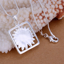 lovely silver plated pendant necklace quartet daisy colliercharm J4U66
