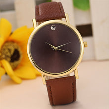 Fashion Quartz Casual Watch Women Dress Watch Retro Design Leather Band Analog Alloy Wristwatch  J4U66