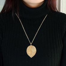 Gold Color Leaf Pendant Necklaces & Pendants For Women Chain Necklace For Women Costume Jewelry J4U66