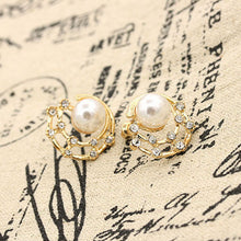 Gold Plated Starry Sky Women Shining Crystal Shell Simulated Pearl Round Stud Earrings  Pearl Earrings J4U66