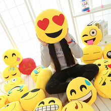 Hand RNail Art Soft Cute Emoji Expression Of Hands Warmer Cushion Intervene Pillow Toy Gift Hand Holder Arm Hand Rests J4U66