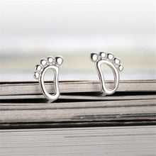 Hypoallergenic Simple Little Feet Earrings Style Silver Plated Stud Earrings J4U66
