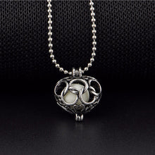 Women Chocker Pendants Necklace Glow In The Dark Locket Hollow Glowing Five Circles Shape Stone Pendant J4U66