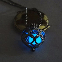 Women Chocker Pendants Necklace Glow In The Dark Locket Hollow Glowing Five Circles Shape Stone Pendant J4U66