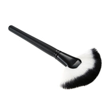 women blush powder foundation brush big fan makeup brush cosmetics tool J4U66