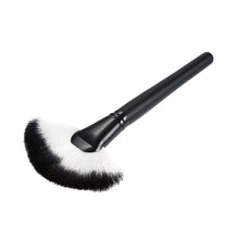women blush powder foundation brush big fan makeup brush cosmetics tool J4U66