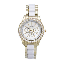 Fashion Chain Analog Quartz Roman Numerals Wrist Watches Women Relojes mujer J4U66