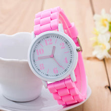 Women Ssilicone Motion Clock WristWatch Analog Quartz Watch Wrist Watches&  J4U66