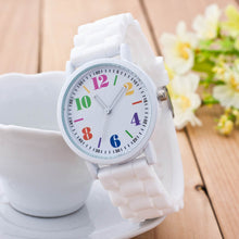 Women Ssilicone Motion Clock WristWatch Analog Quartz Watch Wrist Watches&  J4U66