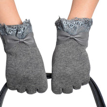 Womens Lovely Cute Screen Warm Gloves One Size  J4U66