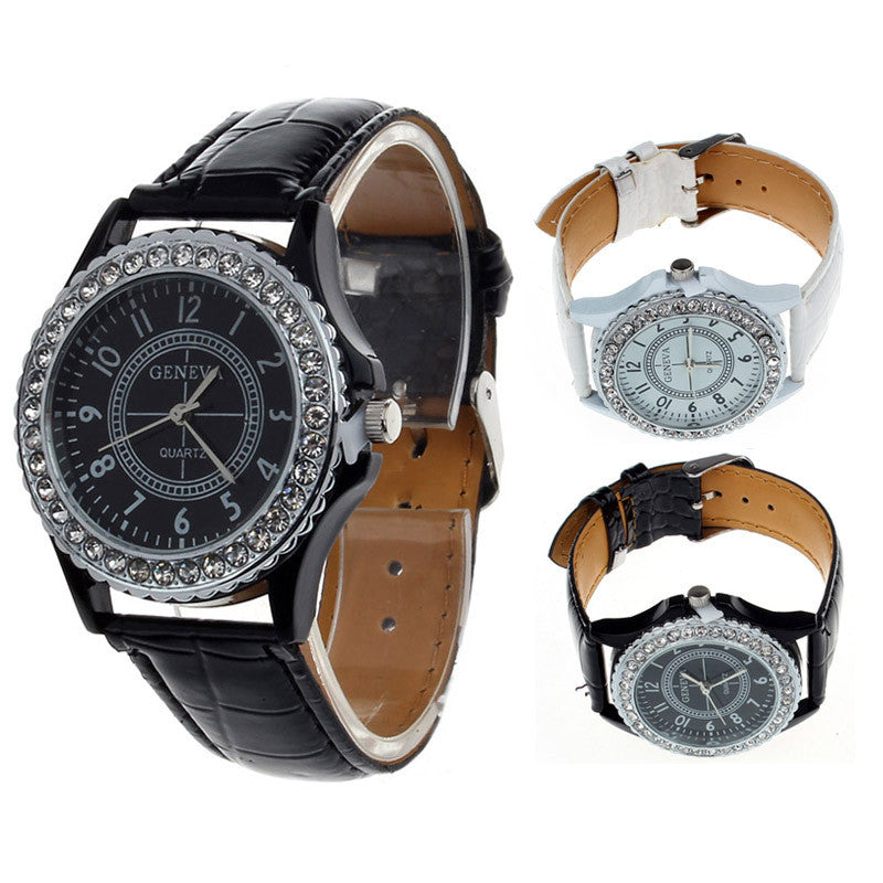 Leather Crystal Dial Lady Wrist Watch Bracelet Quartz Hour J4U66