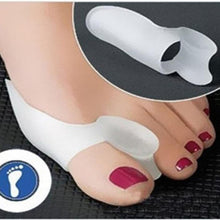 Thumb Valgus Protector Ssilicone Gel foot fingers Two Hole Toe Separator Bunion adjuster Hallux Valgus feet care J4U66