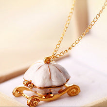 Pumpkin Carriage Necklace Cinderella Fairy Tale God-Mother Magic Alloy Chains Exquisite Pendants Necklace J4U66