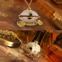 Pumpkin Carriage Necklace Cinderella Fairy Tale God-Mother Magic Alloy Chains Exquisite Pendants Necklace J4U66