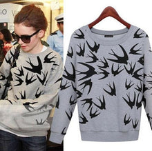 Women Casual Grey Crewneck Sweatshirts Long Sleeve 3D Swallow Pullover J4U66
