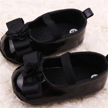 born 3-15M Baby Girl Shoes First Walkers Lovely Sneakers Infant Kids Girls Princess Shoes J4U66