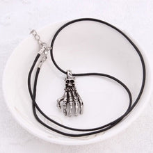 Personal Necklace Metal Hand Bone Skull Pendant Gift Sliver Popular Men Accessories 3.6*2.3cm J4U66