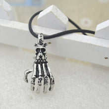 Personal Necklace Metal Hand Bone Skull Pendant Gift Sliver Popular Men Accessories 3.6*2.3cm J4U66