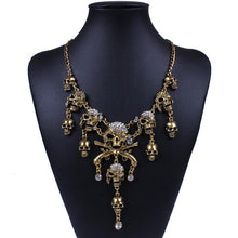 Pirates of the Caribbean Choker Jewelry Vintage Bones Chains Rhinestones Skulls Pendants Necklaces J4U66