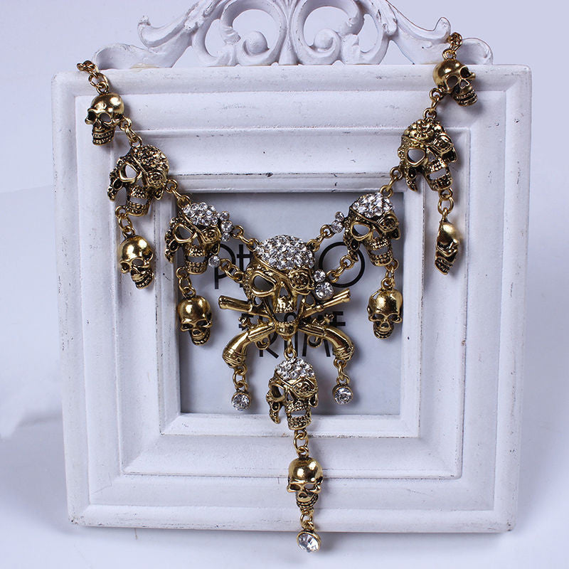 Pirates of the Caribbean Choker Jewelry Vintage Bones Chains Rhinestones Skulls Pendants Necklaces J4U66