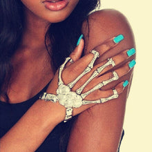 Pulseras Pulseira Slave Bones Hand Skull Bracelets & Bangles Bracelets For Women Cool Punk metal Goth Skeleton Bracelet J4U66