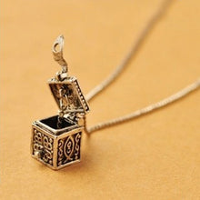 Retro Vintage Silver Box Necklace Charms Pendant Women Jewelry J4U66