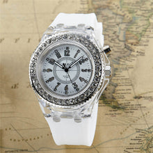 Fashion Ssilicone Diamond Watch LED LuminouColorfulLightWomen Ladies Quartz-Watch Clock Watch Relogio Masculino J4U66