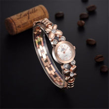 Fashion Daisies Flower Women Watch Rose Gold Bracelet Wrist Watch Women Girl Dress Clocks  J4U66
